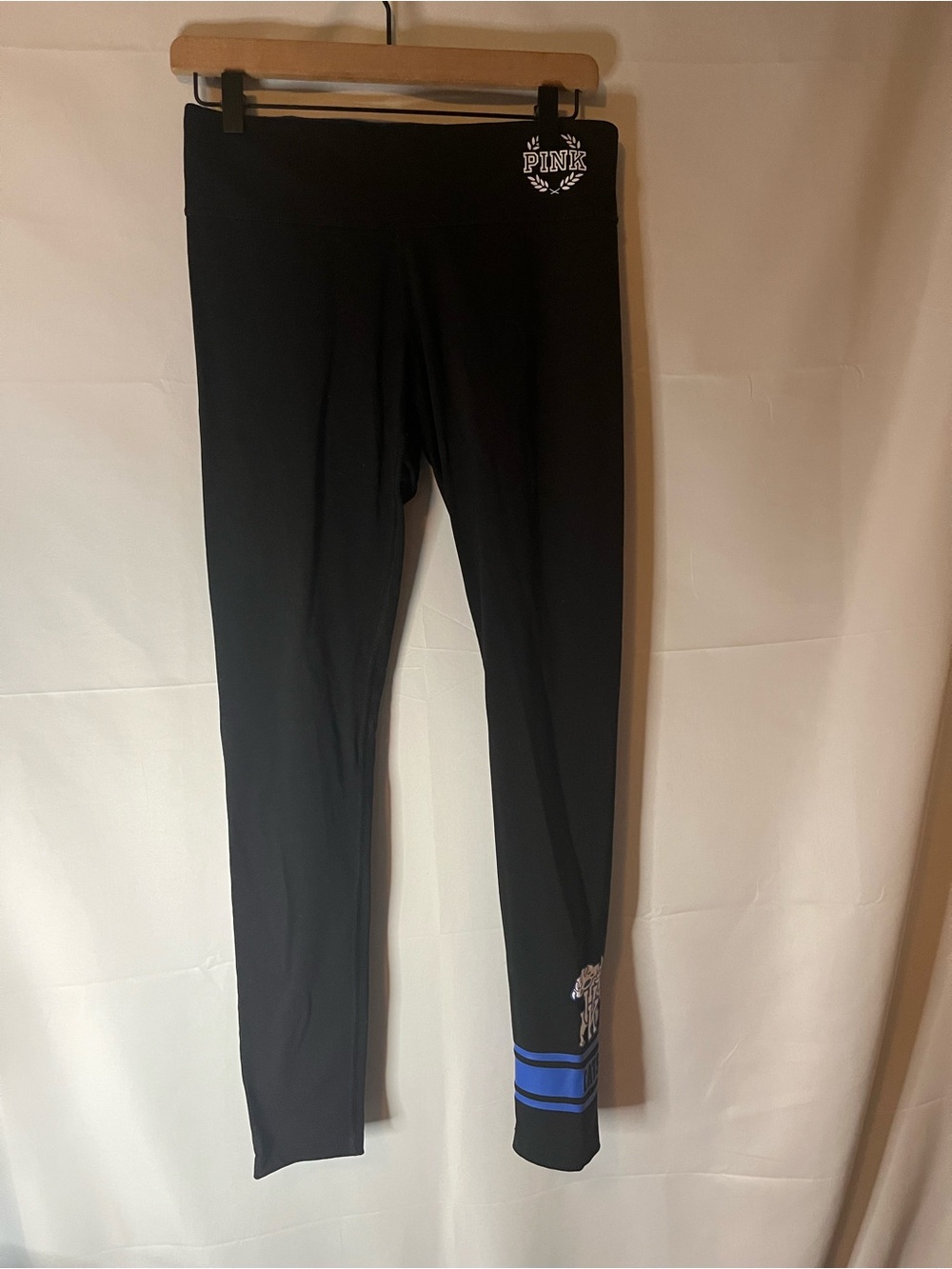 PINK Victoria's Secret Black Wildcat Leggings